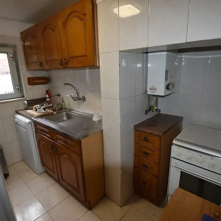 T2+1 Duplex Near S. Bento And Bairro Alto