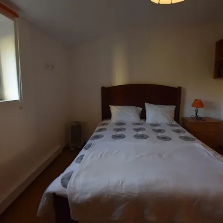 T2+1 Duplex Near S. Bento And Bairro Alto Апартаменти